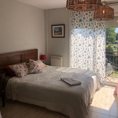Casa Catharina Bed & Breakfast La Seu d'Urgell Exterior photo