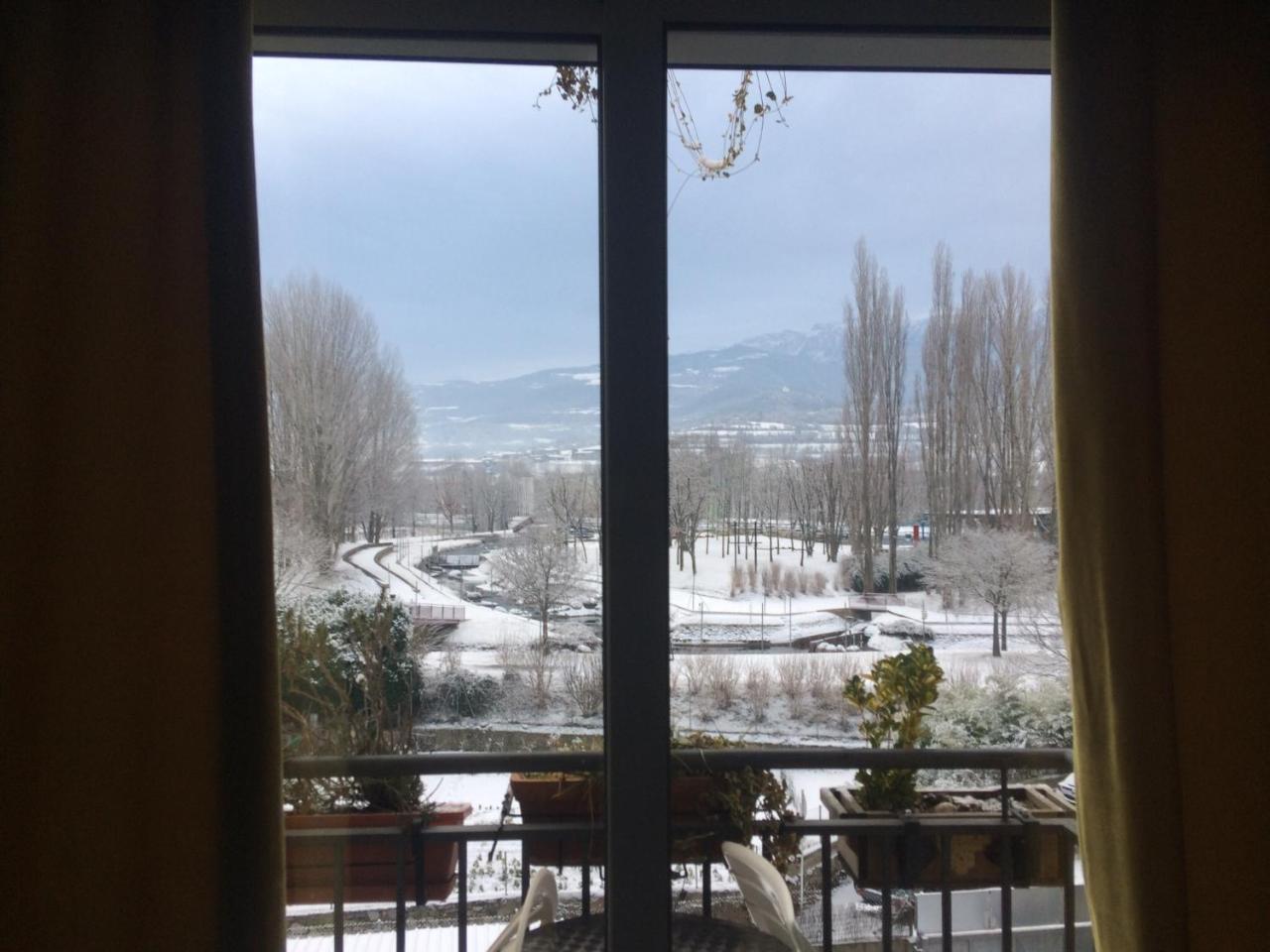 Casa Catharina Bed & Breakfast La Seu d'Urgell Exterior photo