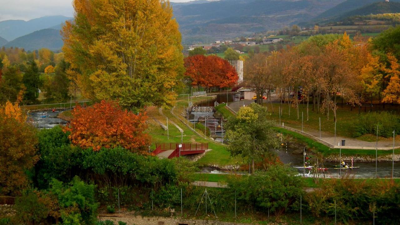 Casa Catharina Bed & Breakfast La Seu d'Urgell Room photo