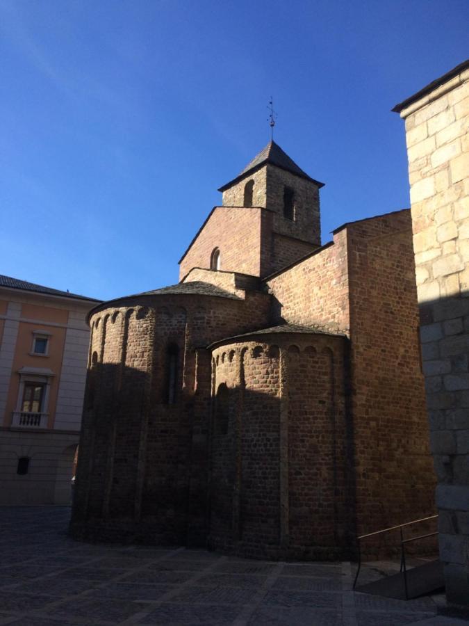 Casa Catharina Bed & Breakfast La Seu d'Urgell Exterior photo